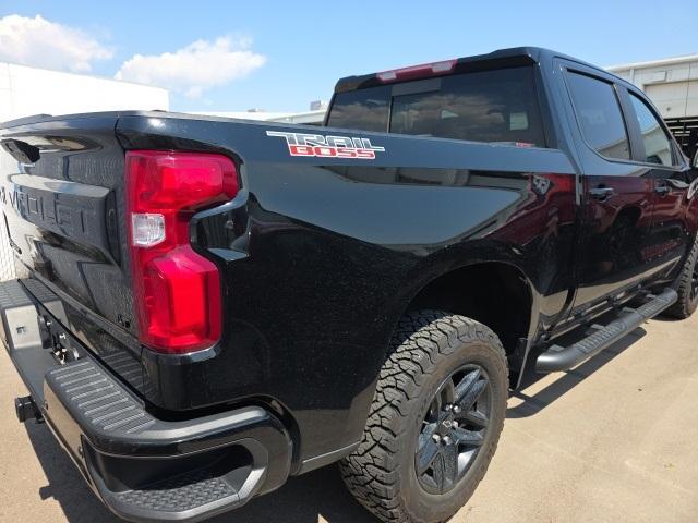 2020 Chevrolet Silverado 1500 Vehicle Photo in ENGLEWOOD, CO 80113-6708
