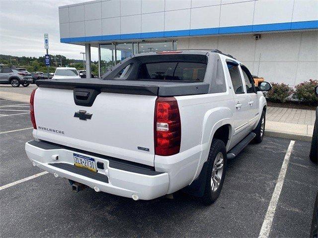 2011 Chevrolet Avalanche Vehicle Photo in LANCASTER, PA 17601-0000