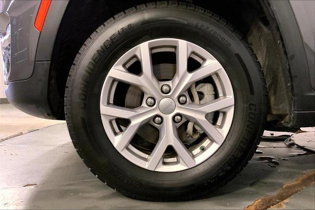 2022 Jeep Grand Cherokee Vehicle Photo in Kansas City, MO 64114