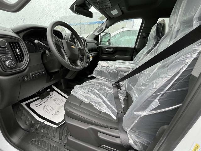 2024 Chevrolet Silverado 2500 HD Vehicle Photo in ALCOA, TN 37701-3235