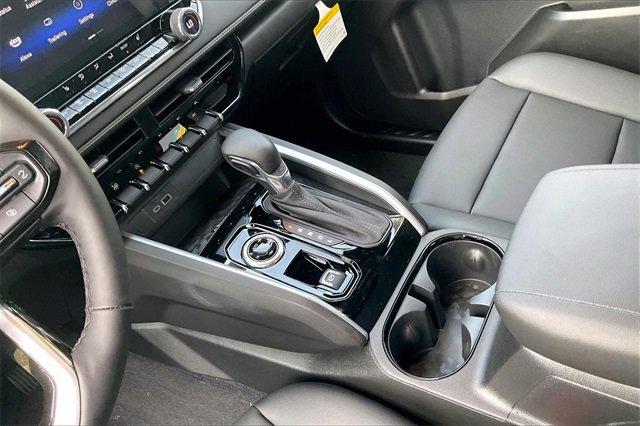 2024 Chevrolet Colorado Vehicle Photo in KANSAS CITY, MO 64114-4502