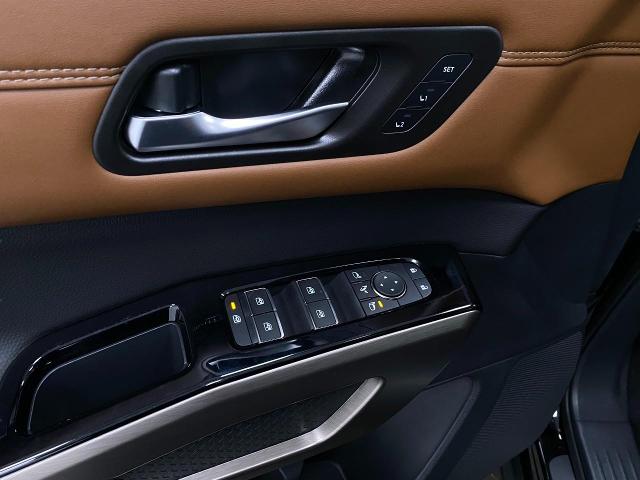 2025 Nissan Pathfinder Vehicle Photo in Appleton, WI 54913