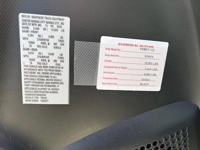 2025 Chevrolet 3500 HG LCF Gas Vehicle Photo in TOPEKA, KS 66609-0000
