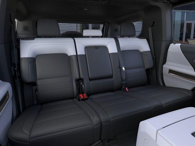 2025 GMC HUMMER EV SUV Vehicle Photo in DANBURY, CT 06810-5034