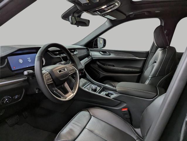 2025 Jeep Grand Cherokee Vehicle Photo in Oshkosh, WI 54901