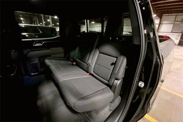 2025 Chevrolet Silverado 1500 Vehicle Photo in KANSAS CITY, MO 64114-4502