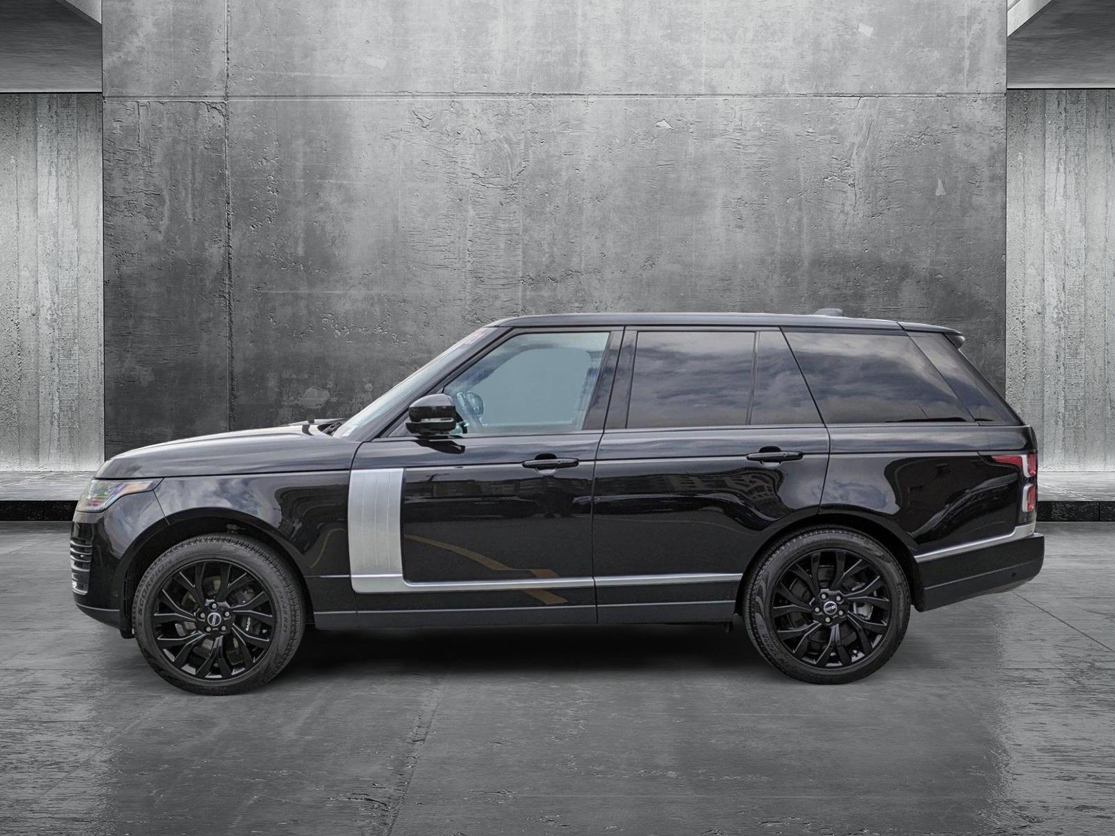 2021 Land Rover Range Rover Vehicle Photo in Bethesda, MD 20852