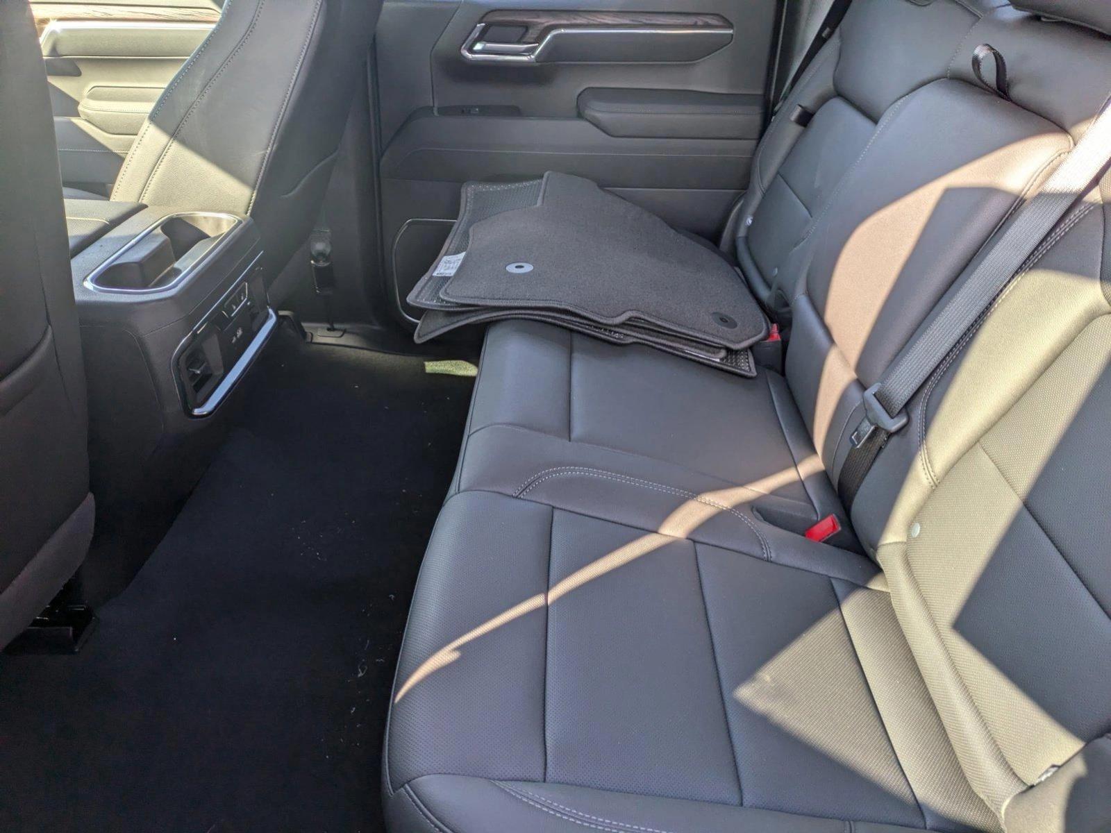 2025 GMC Sierra 1500 Vehicle Photo in LAUREL, MD 20707-4622
