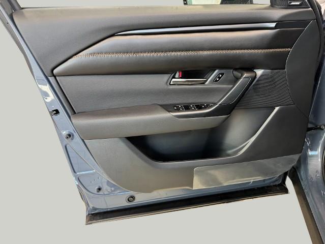 2025 Mazda CX-50 Hybrid Vehicle Photo in Green Bay, WI 54304