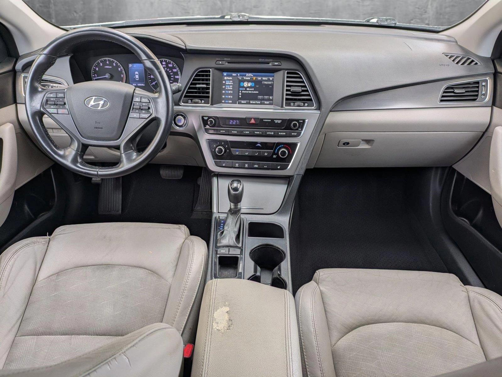 2017 Hyundai SONATA Vehicle Photo in Tustin, CA 92782