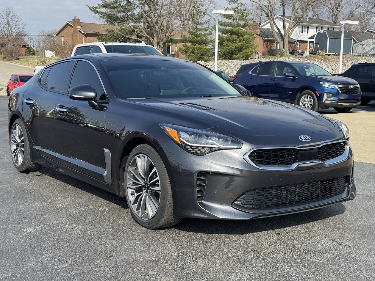 2019 Kia Stinger Vehicle Photo in BOONVILLE, IN 47601-9633