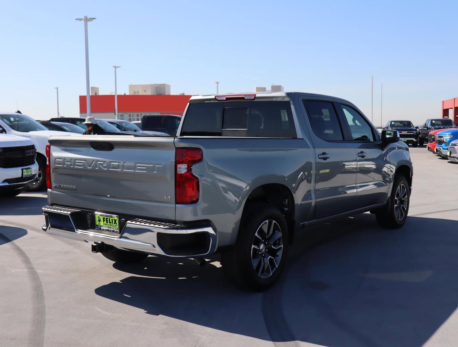 2025 Chevrolet Silverado 1500 Vehicle Photo in LOS ANGELES, CA 90007-3794
