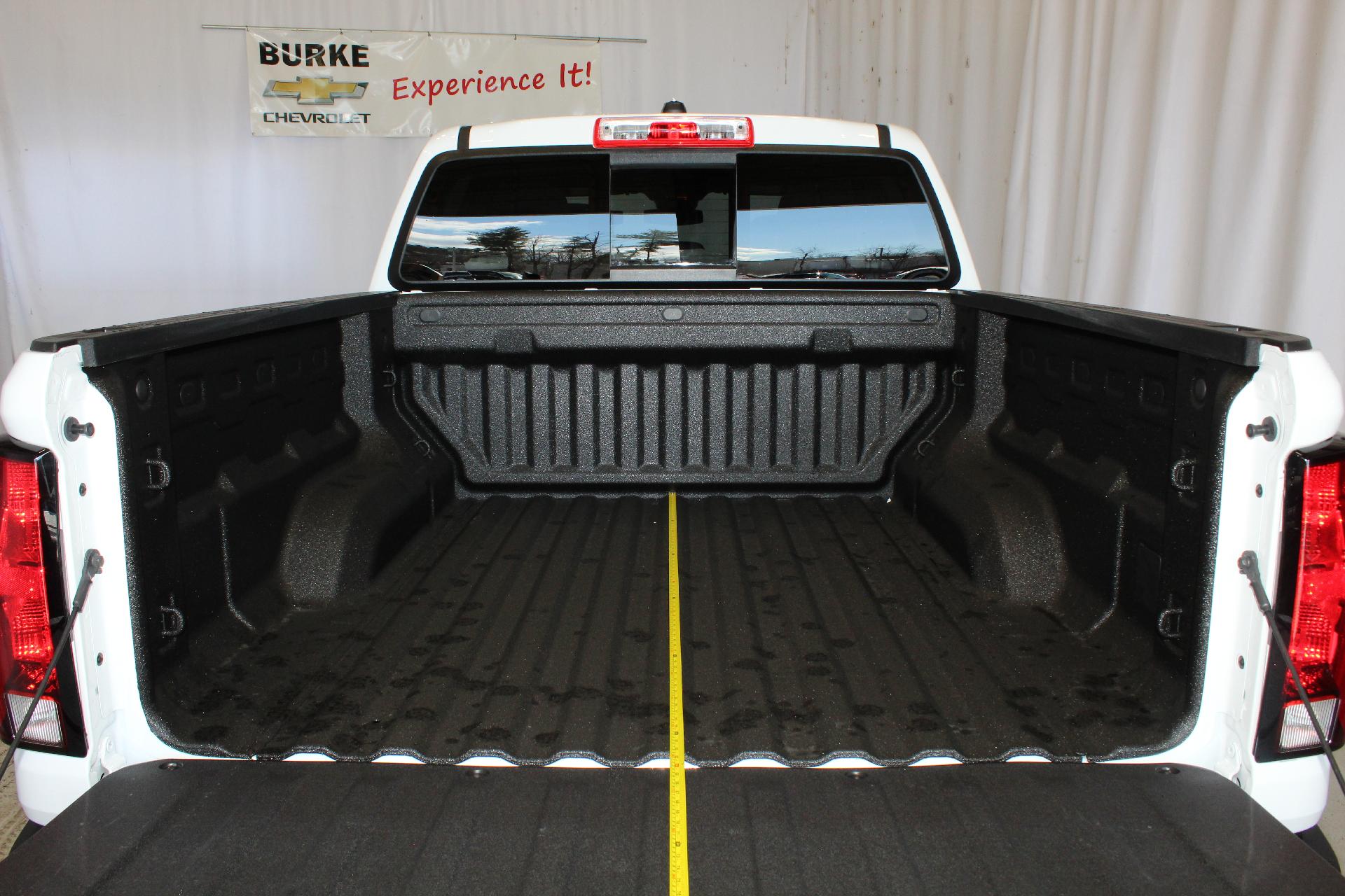 2025 Chevrolet Colorado Vehicle Photo in NORTHAMPTON, MA 01060-1120
