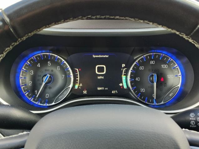 2021 Chrysler Pacifica Vehicle Photo in GREEN BAY, WI 54304-5303