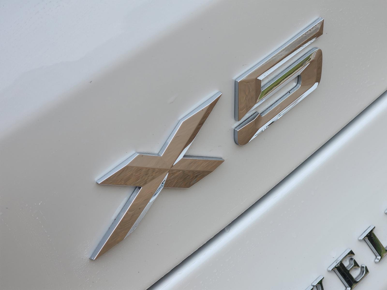 2022 BMW X5 xDrive40i Vehicle Photo in PLANO, TX 75024