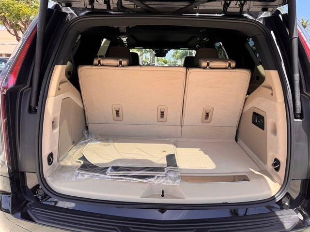 2024 Cadillac Escalade Vehicle Photo in DELRAY BEACH, FL 33483-3294