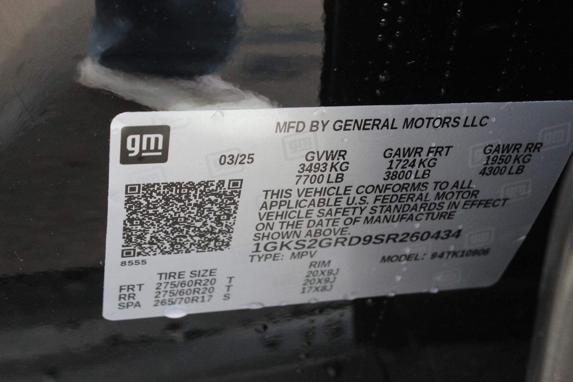 2025 GMC Yukon XL Vehicle Photo in AURORA, CO 80012-4011