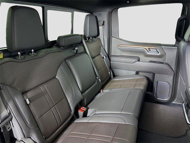 2025 Chevrolet Silverado 1500 Vehicle Photo in PUYALLUP, WA 98371-4149