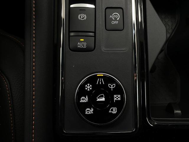 2025 Nissan Pathfinder Vehicle Photo in Appleton, WI 54913