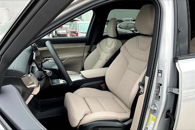 2025 Volvo EX90 Vehicle Photo in Grapevine, TX 76051