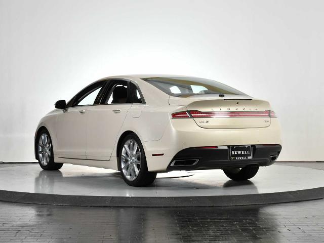 2016 Lincoln MKZ Vehicle Photo in DALLAS, TX 75235