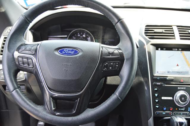 2017 Ford Explorer Vehicle Photo in Houston, TX 77090