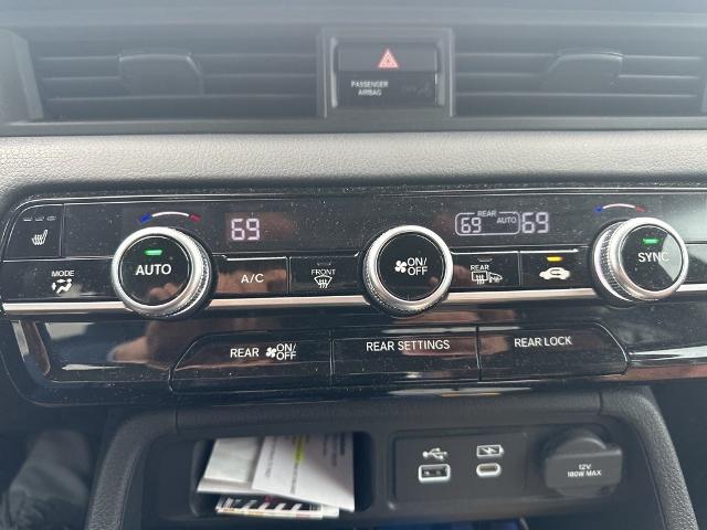 2024 Honda Pilot Vehicle Photo in San Antonio, TX 78230