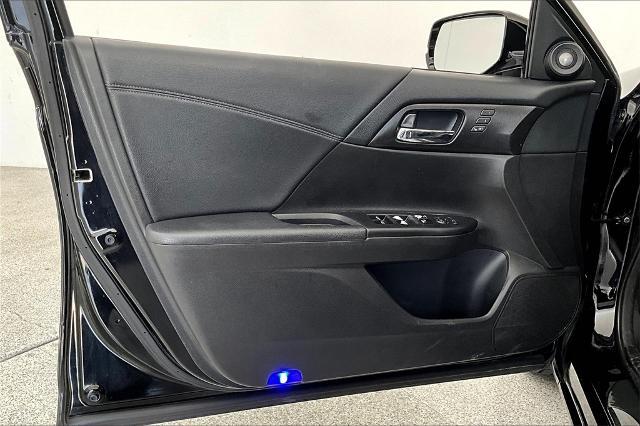 2013 Honda Accord Sedan Vehicle Photo in Grapevine, TX 76051