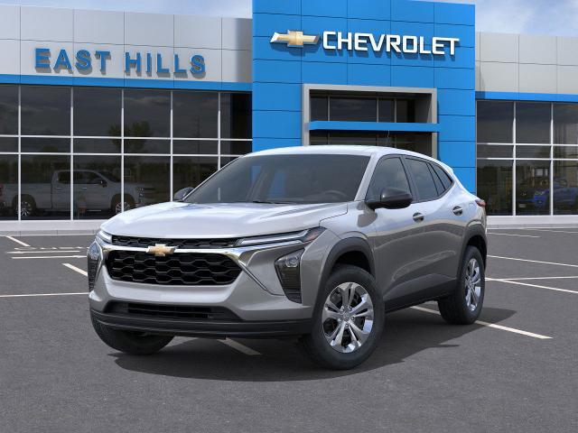 2025 Chevrolet Trax Vehicle Photo in Roslyn, NY 11576