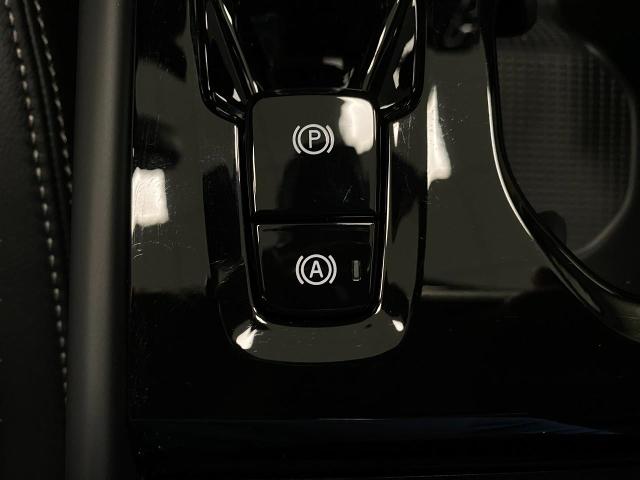 2026 Volvo XC40 Vehicle Photo in Appleton, WI 54913