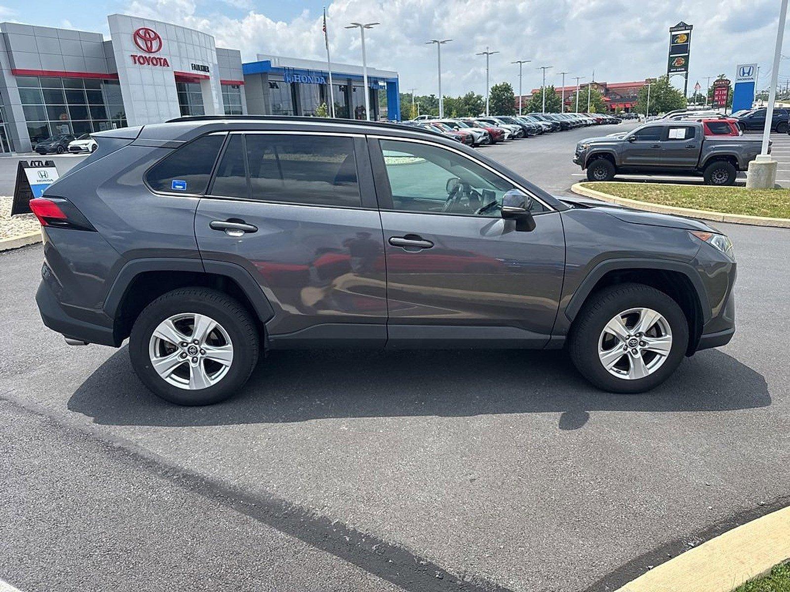 2019 Toyota RAV4 Vehicle Photo in Harrisburg, PA 17111