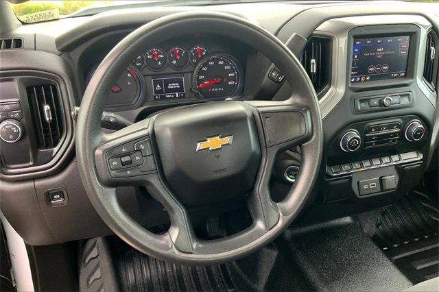 2024 Chevrolet Silverado 1500 Vehicle Photo in TOPEKA, KS 66609-0000