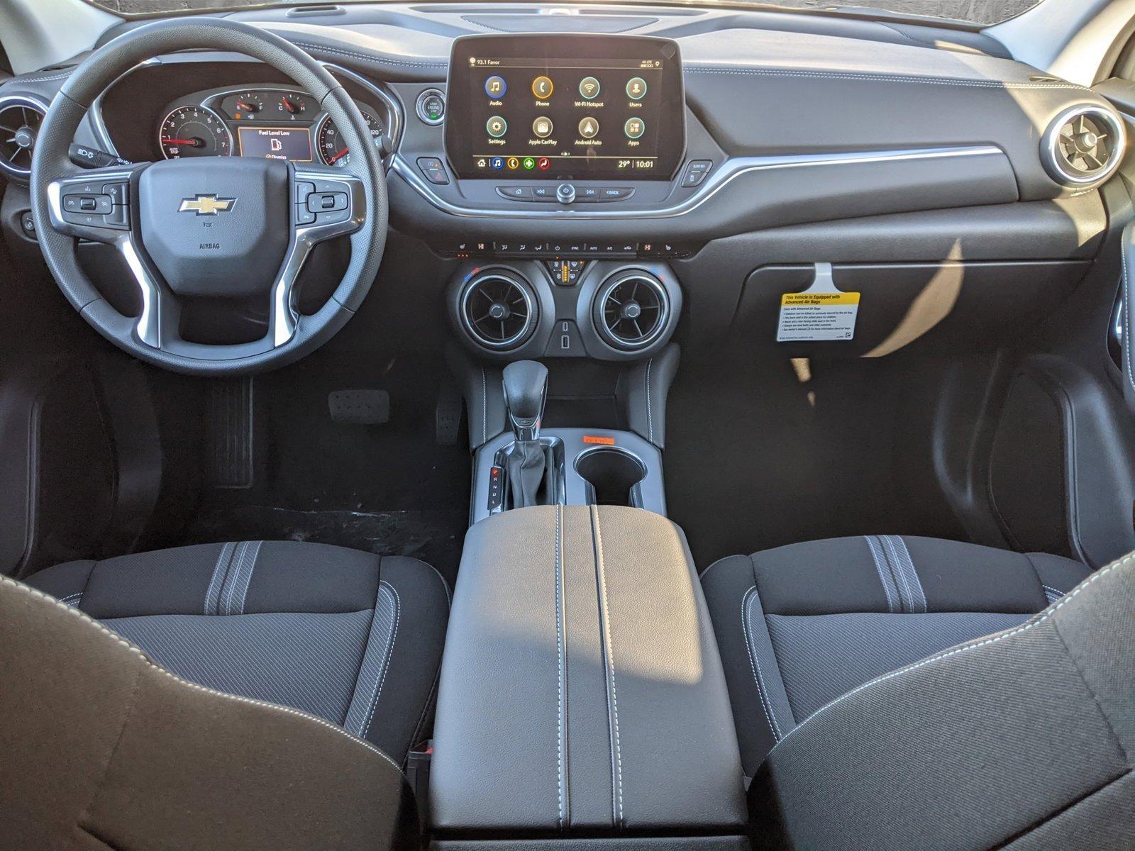 2024 Chevrolet Blazer Vehicle Photo in TIMONIUM, MD 21093-2300