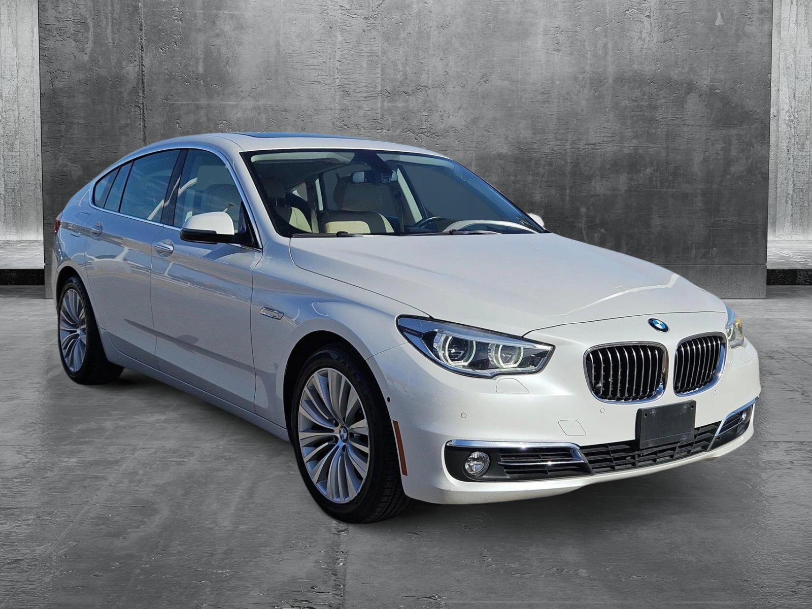 2016 BMW 550i xDrive Gran Turismo Vehicle Photo in Austin, TX 78728