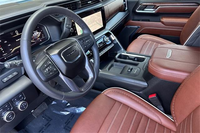 2024 GMC Sierra 2500 HD Vehicle Photo in ELK GROVE, CA 95757-8703