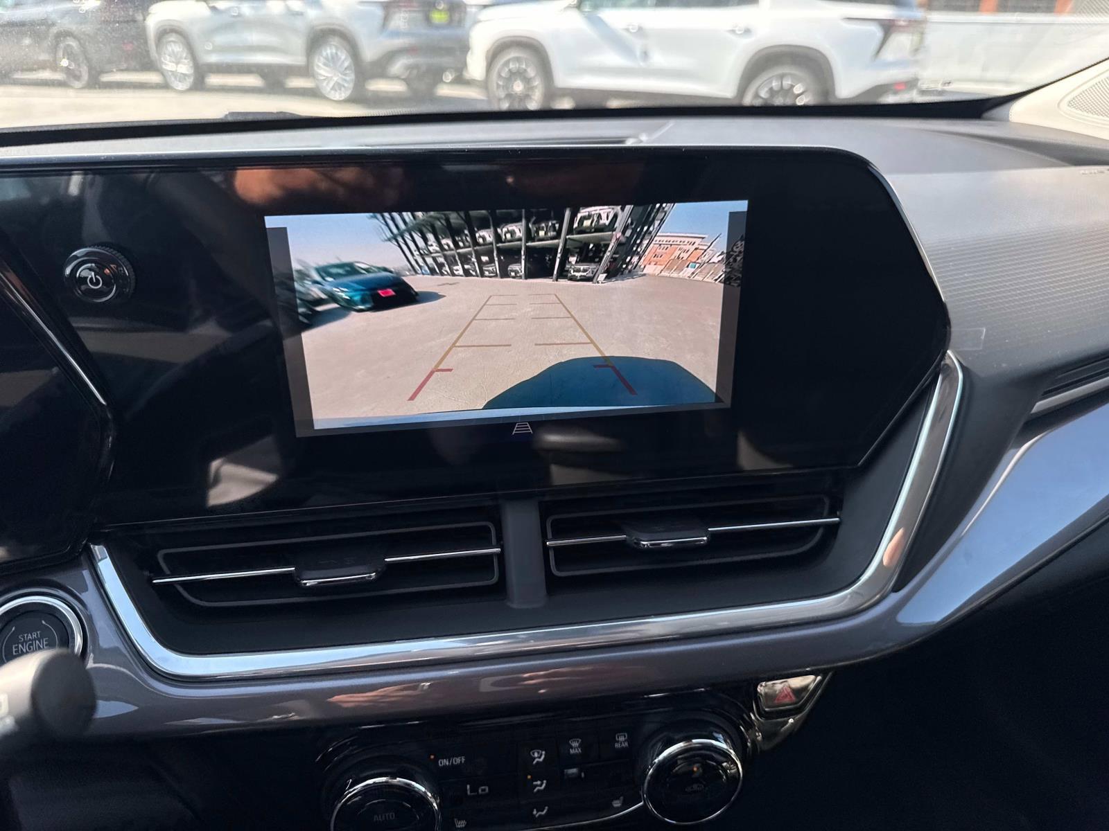 2025 Chevrolet Trax Vehicle Photo in LOS ANGELES, CA 90007-3794