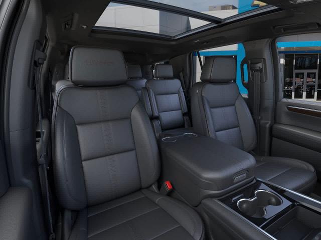 2025 Chevrolet Tahoe Vehicle Photo in MOON TOWNSHIP, PA 15108-2571