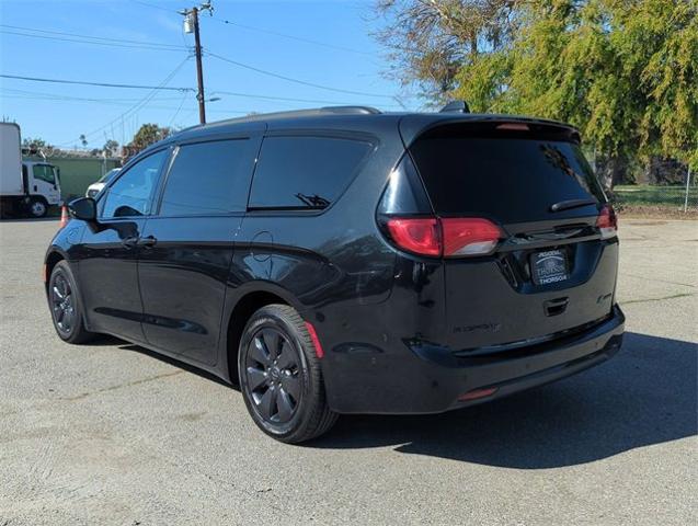 2019 Chrysler Pacifica Vehicle Photo in PASADENA, CA 91107-3803