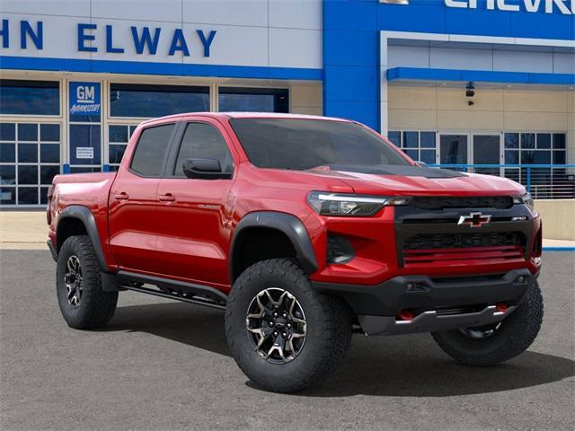 2025 Chevrolet Colorado Vehicle Photo in ENGLEWOOD, CO 80113-6708