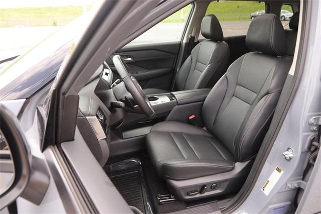 2024 Nissan Rogue Vehicle Photo in Hazelwood, MO 63042
