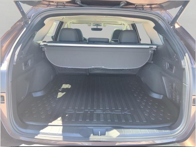 2022 Subaru Outback Vehicle Photo in Green Bay, WI 54304