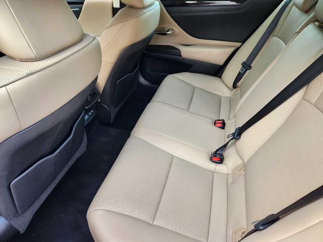 2019 Lexus ES 350 Vehicle Photo in FORT WORTH, TX 76132