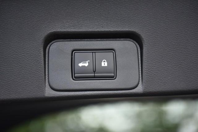 2025 Nissan Rogue Vehicle Photo in Ballwin, MO 63011