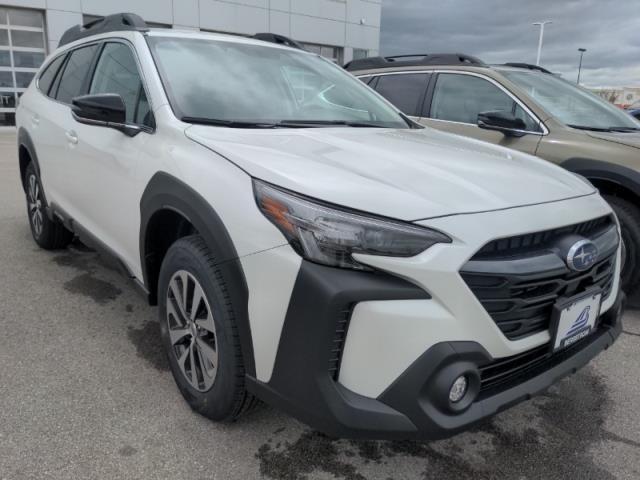 2025 Subaru Outback Vehicle Photo in Green Bay, WI 54304
