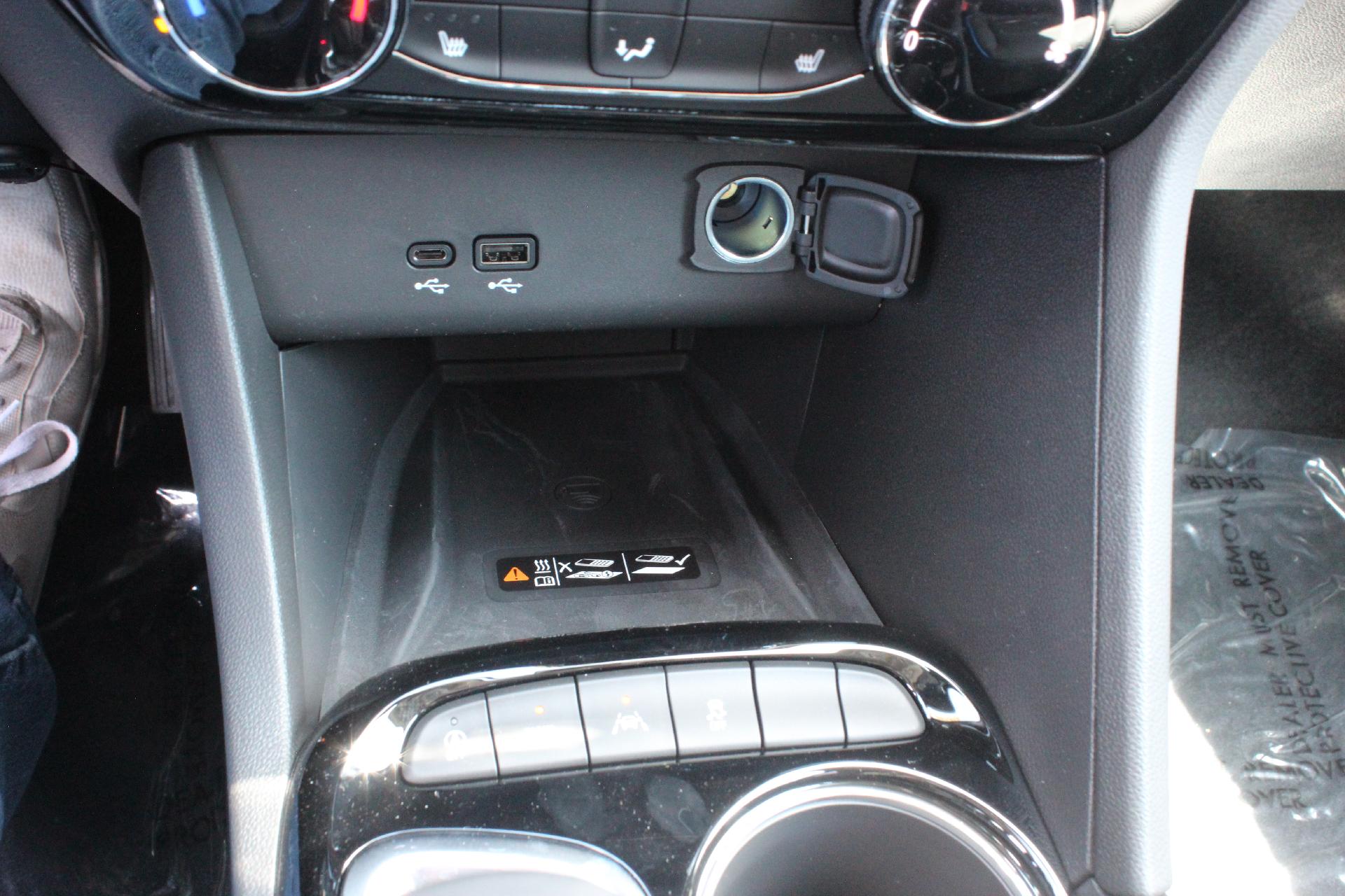 2025 Buick Encore GX Vehicle Photo in AURORA, CO 80012-4011