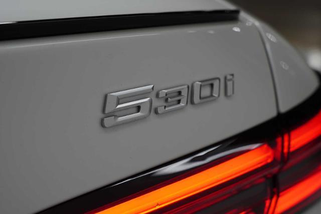 2024 BMW 530i Vehicle Photo in GRAPEVINE, TX 76051