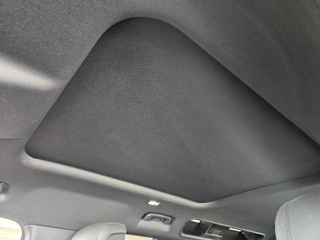 2024 Defender Vehicle Photo in AUSTIN, TX 78717