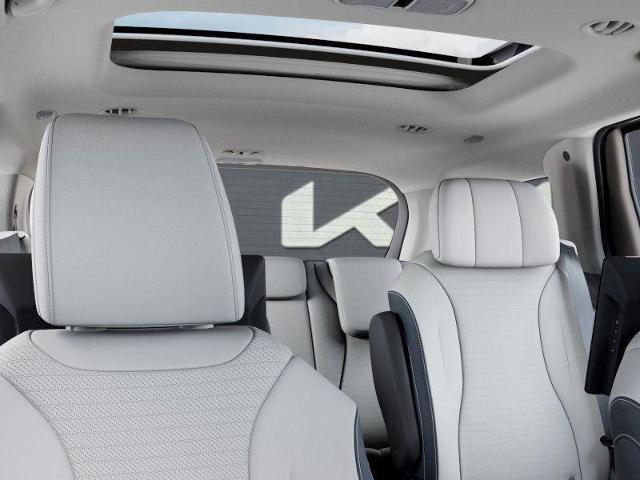 2025 Kia Carnival Hybrid Vehicle Photo in Tucson, AZ 85712