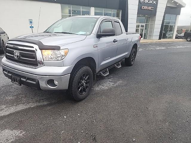 2013 Toyota Tundra 4WD Truck Vehicle Photo in HARRISBURG, PA 17111-1033