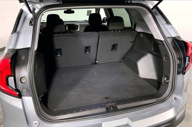2024 GMC Terrain Vehicle Photo in KANSAS CITY, MO 64114-4502